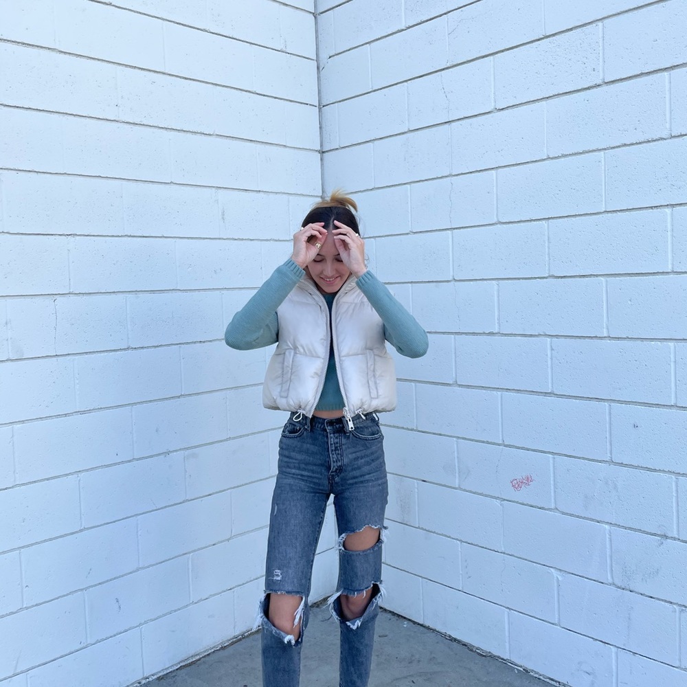 Meet your Posher, Carlee